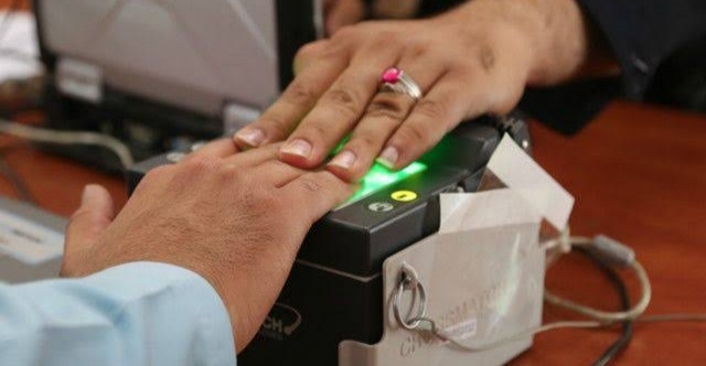 بازداشت افراد به اتهام کمیشن‌کاری در ریاست پاسپورت ولایت غزنی ـ مجله‌ی اورال 